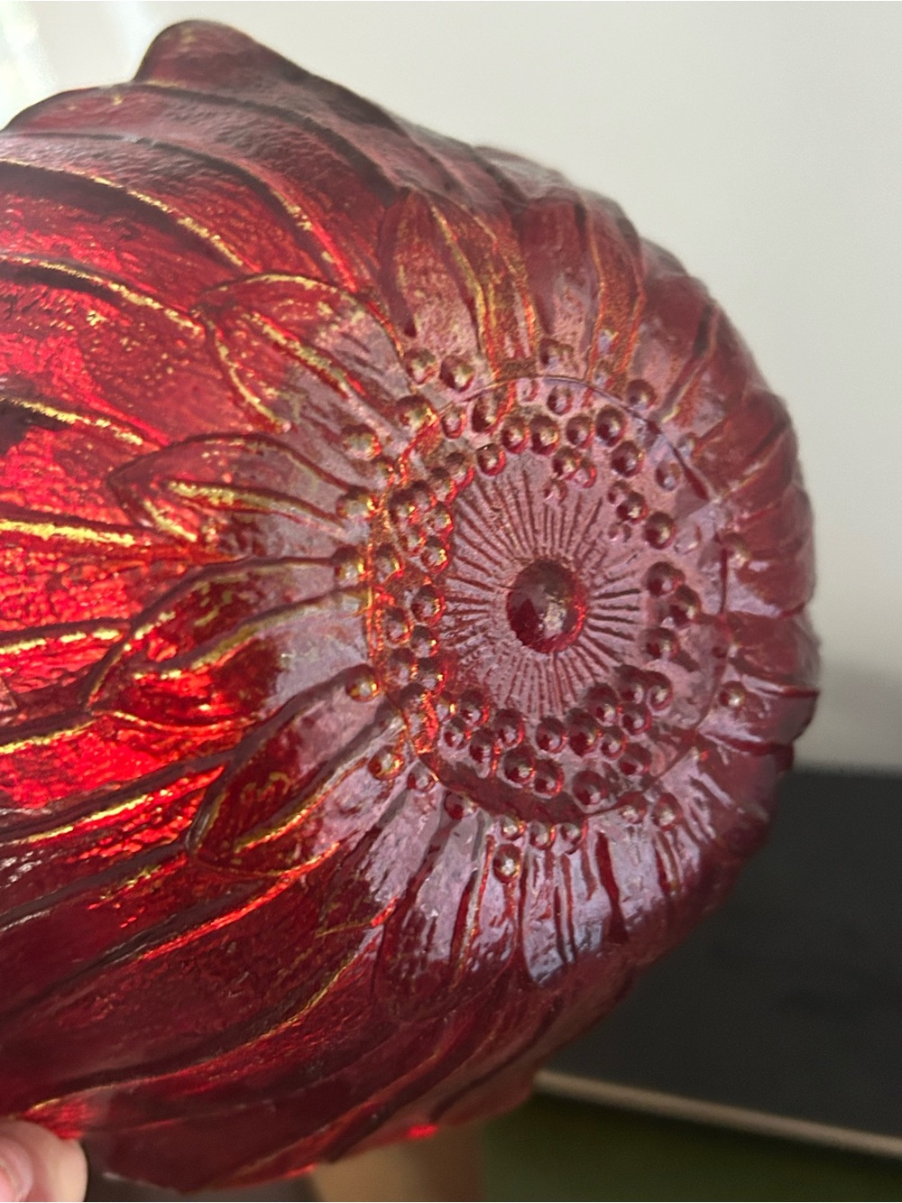 Indiana Glass Red Ruby Sunflower Bowl Scalloped edges - Picture 4 of 8